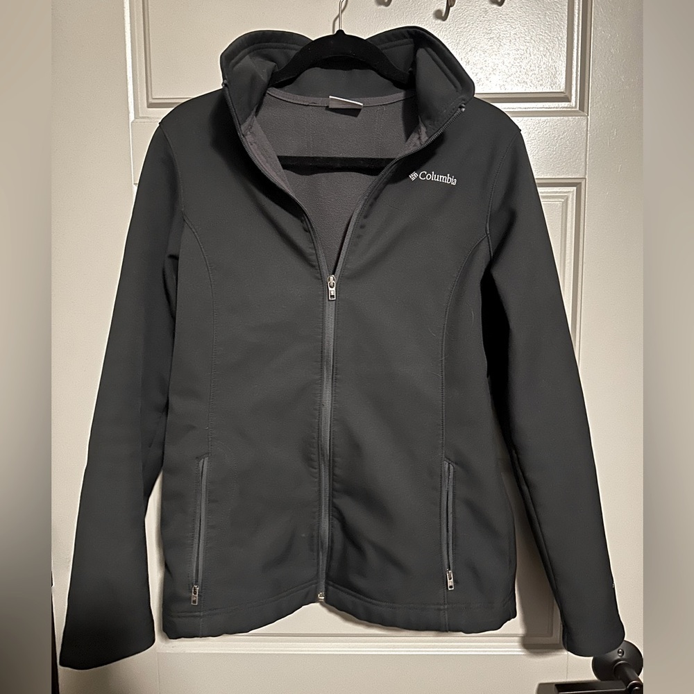 Women’s Columbia jacket